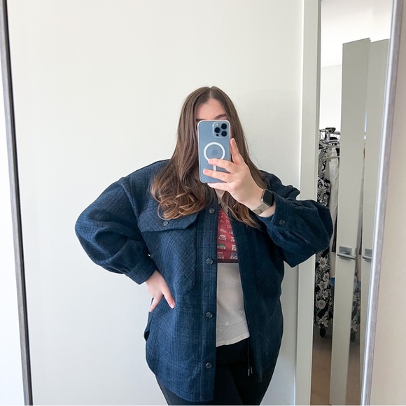 Zara Jackets & Blazers - Zara The Soho Overshirt in Navy Blue Plaid Shacket Women’s Size Small